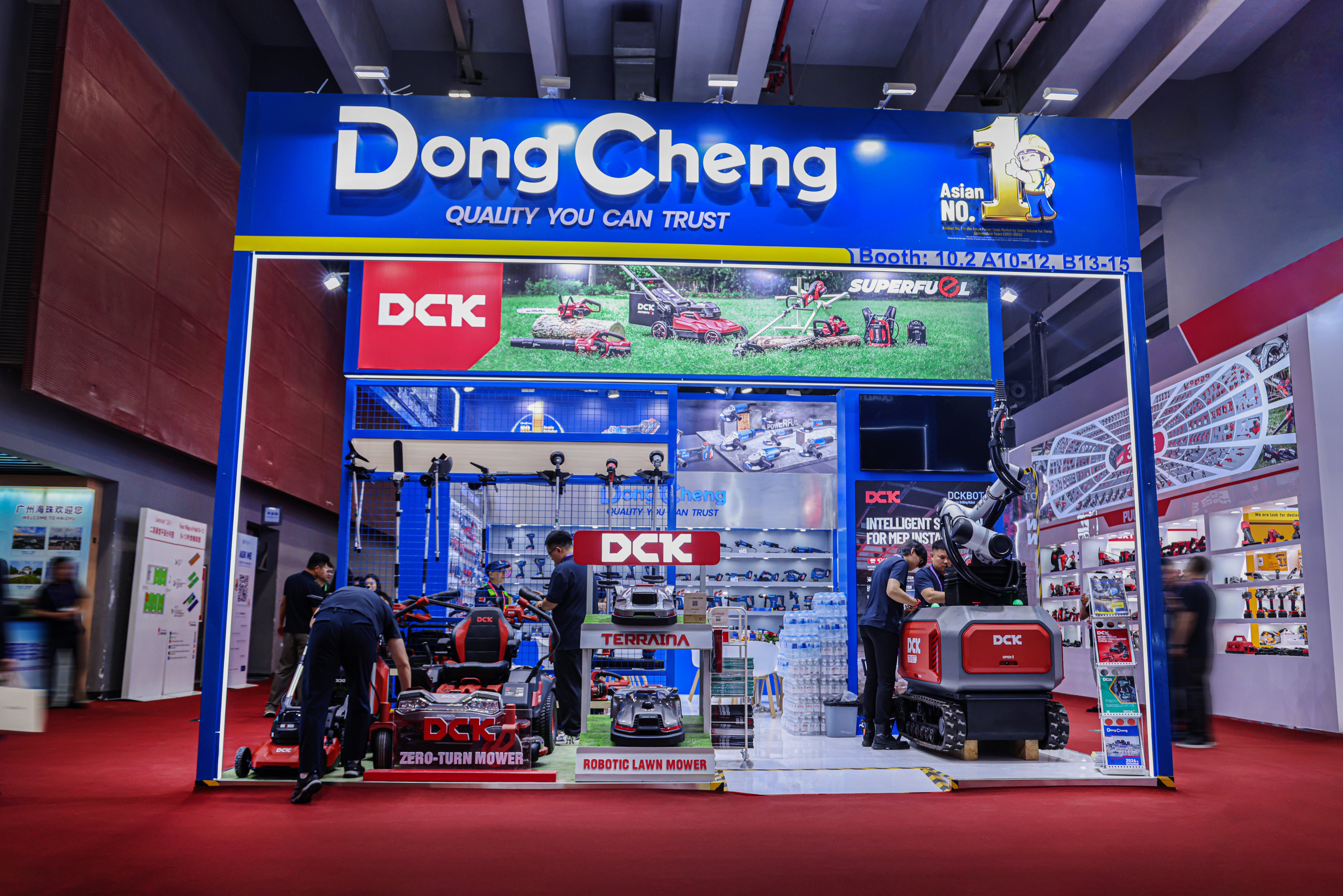 Hardcore Strength, Smart Experiences | DongCheng Debuts at the 139th Canton Fair with Innovative Technology and Diverse Products